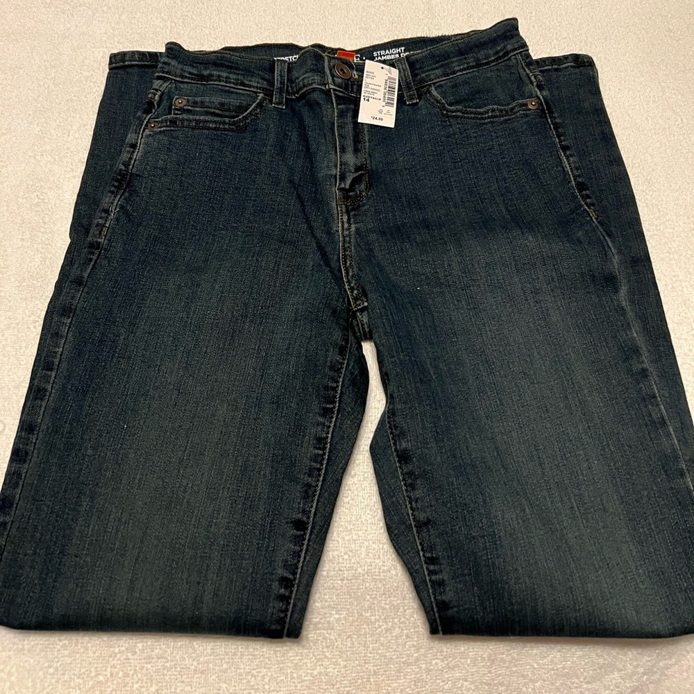 NWT- Children’s Place Boy Jeans 👖- Size 14 Straight Stretch